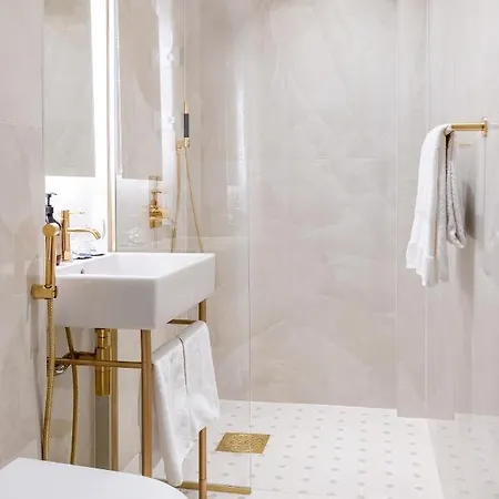 Boutique Sandsund Otel *
